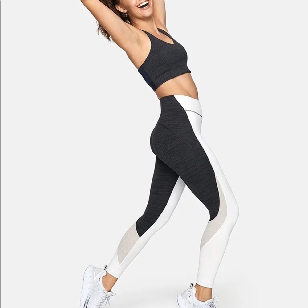 Outdoor Voices TechSweat 7/8 Zoom Leggings